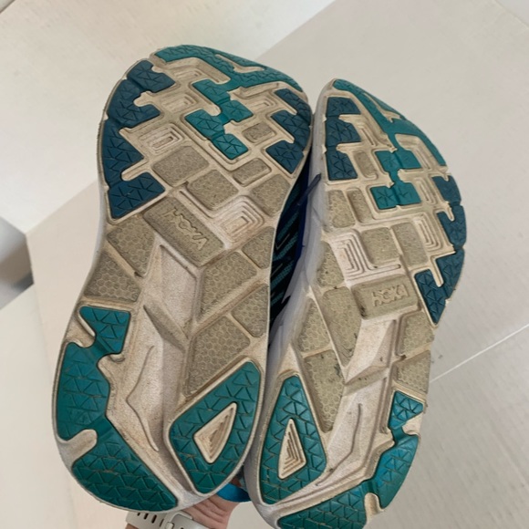 Hoka women’s aqua blue mesh Clifton 4 running shoes size 9 - Picture 9 of 10